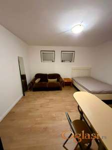 Garsonjera za izdavanje, Gvozdićeva 5, 250€, 23m²